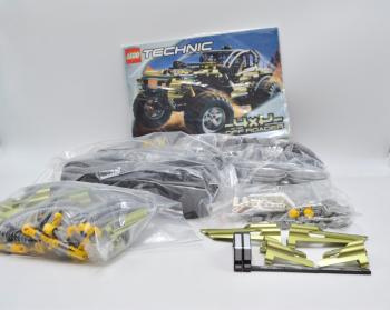 Preview: LEGO Set 8466 Technic Offroad mit BA 4X4 Off-Roader with instruction