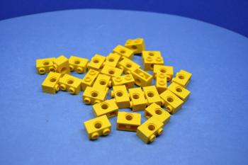 Preview: LEGO 30 x Lochstein Lochbalken gelb Yellow Technic Brick 1x2 with Hole 3700