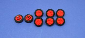 Preview: LEGO 8 x Reifen Felge rot Red Wheel with 4 Studs and Axle with Tire 7039c03