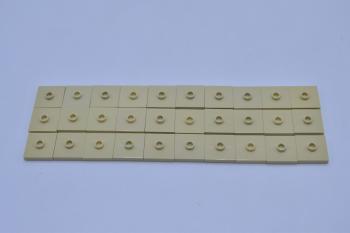 Preview: LEGO 30 x Fliese Noppe beige Tan Plate Modified 2x2 with Groove and 1 Stud 87580