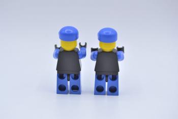 Preview: LEGO 2 x Figur Minifigur Arctic Forscher schwarz black arc003 aus Set 6520 