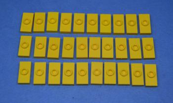 Preview: LEGO 30 x Fliese Noppe gelb Yellow Plate 1x2 1 Stud without Groove 3794a