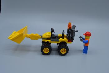 Preview: LEGO Set 7246 City Town Mini Bagger ohne BA mini digger without instruction