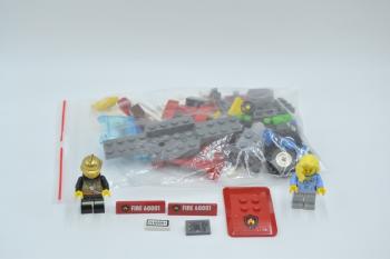 Preview: LEGO Set 60001 City Feuerwehr Auto ohne BA Fire Chief Car without instruction