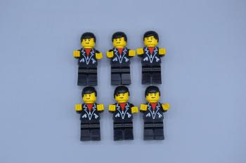 Preview: LEGO 6 x Figur Minifig Leather Jacket with Zippers lea001 Town aus Set 6561