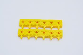 Preview: LEGO 12 x Rasterstein Scharnier gelb Yellow Hinge Brick 2x2 30389c