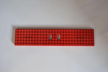 LEGO Eisenbahn Platte rot Red Train Base 6x28 3 Round Holes Each End 4093a