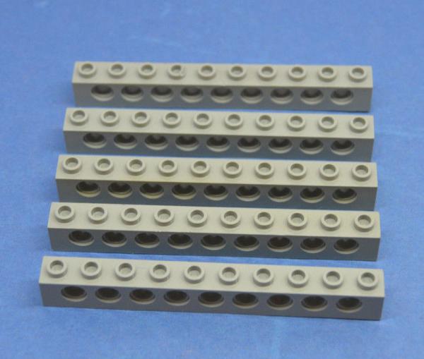 LEGO 5 x Lochstein althell grau Light Gray Technic Brick 1x10 with Holes 2730