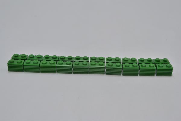 LEGO 20 x Stein geriffelt grÃ¼n Green Brick Modified 1x2 with Grille Fluted 2877