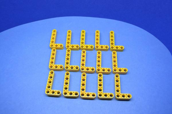 LEGO 15 x Liftarm 90Â° dick gelb Yellow Technic Liftarm 3x5 L-Shape Thick 32526