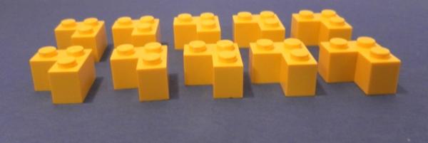 LEGO 10 x Eckstein Basisstein Winkel gelb Yellow Brick 2x2 Corner 2357